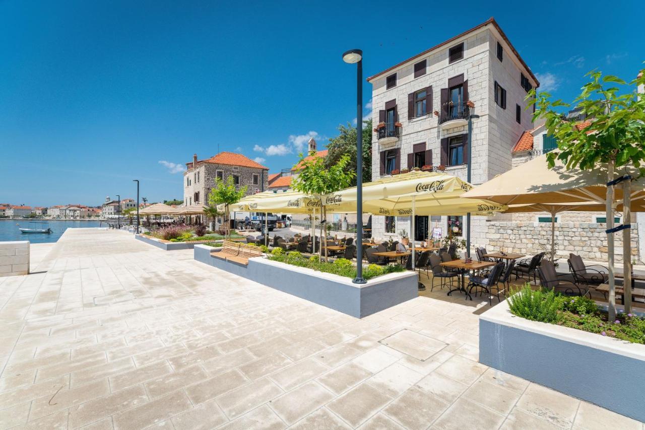 Luxury Apartments Perko Kaštela Екстериор снимка