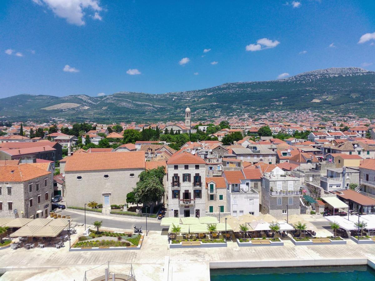 Luxury Apartments Perko Kaštela Екстериор снимка